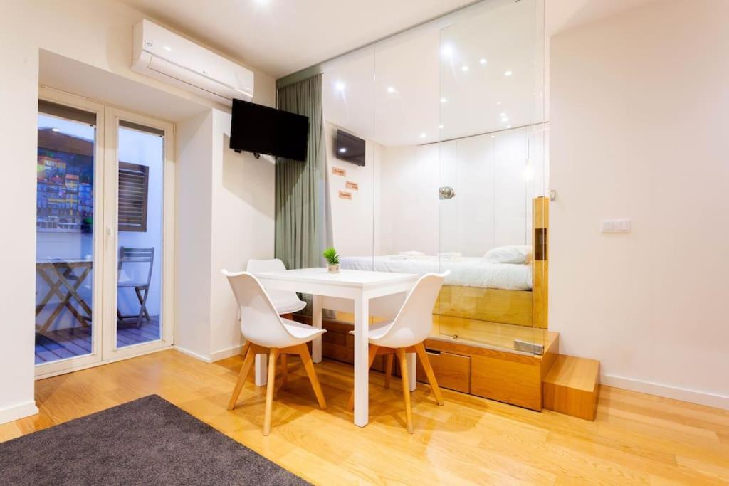 Cozy Apartment In The Center Of Oporto Exterior foto